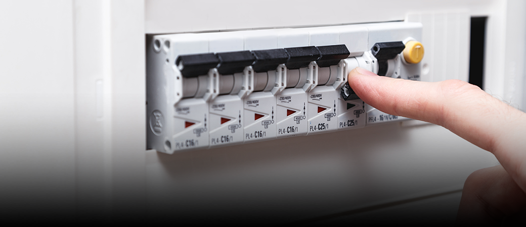 Subentro Enel contratto di luce e gas: tempi, costi e procedure